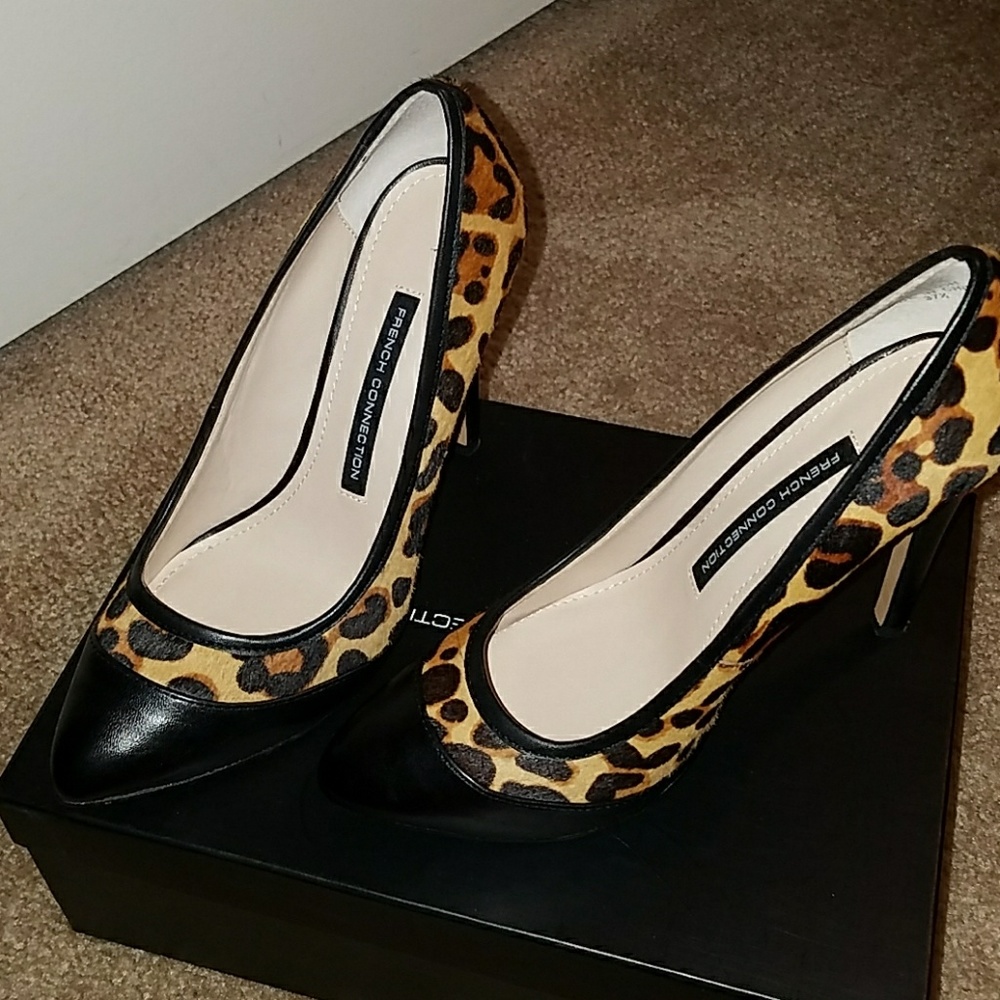 Leopard high heel shoes